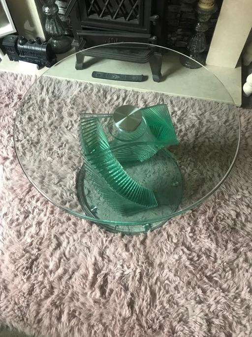 Buy & Sell Moons Moat North Industrial Estate Redditch - Photos for Solid Glass Coffee Table