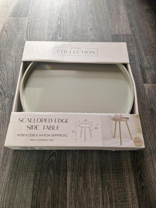 Buy & Sell Scholes Rotherham - Photos for New side table