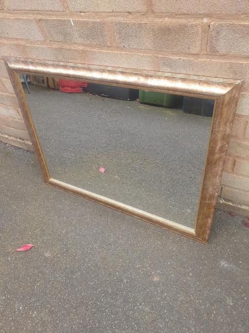 Buy & Sell Pensnett Dudley - Photos for 2 , Lovely Frames , Bronze & Silver Textured