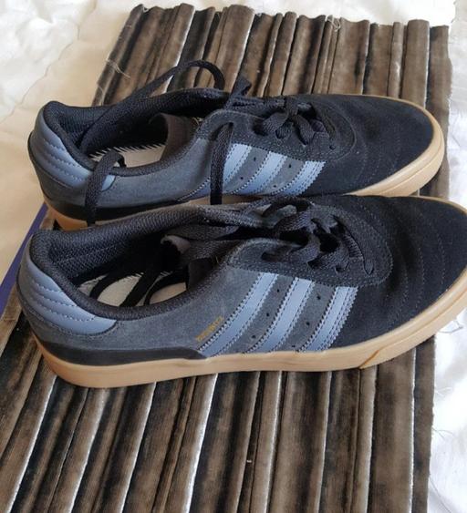 Buy & Sell Grafton Street Industrial Estate West Northamptonshire - Photos for Addidas trainers