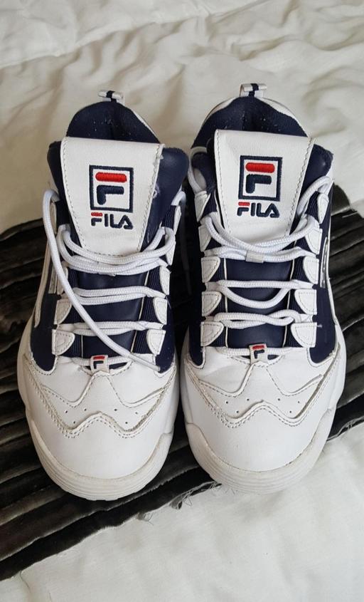 Buy & Sell Grafton Street Industrial Estate West Northamptonshire - Photos for Fila trainers