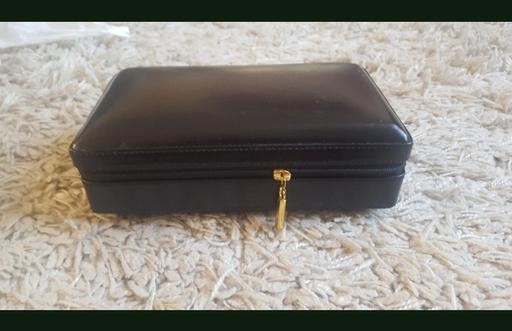 Buy & Sell Grafton Street Industrial Estate West Northamptonshire - Photos for Black jewellery box