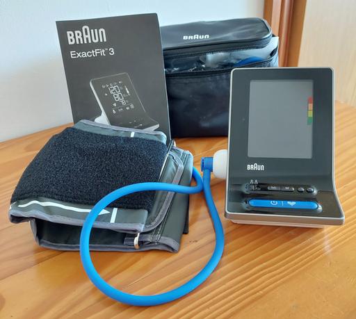 Buy & Sell Brondesbury North West London - Photos for Braun Blood Pressure Monitor