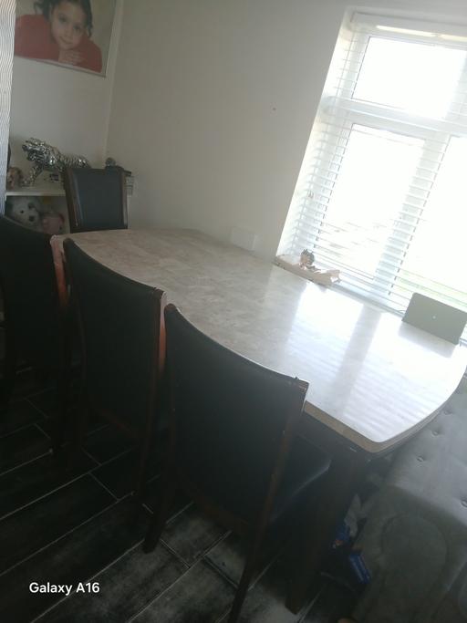 Buy & Sell Sutton Coldfield Birmingham - Photos for Marble Dining table with 6 chairs
