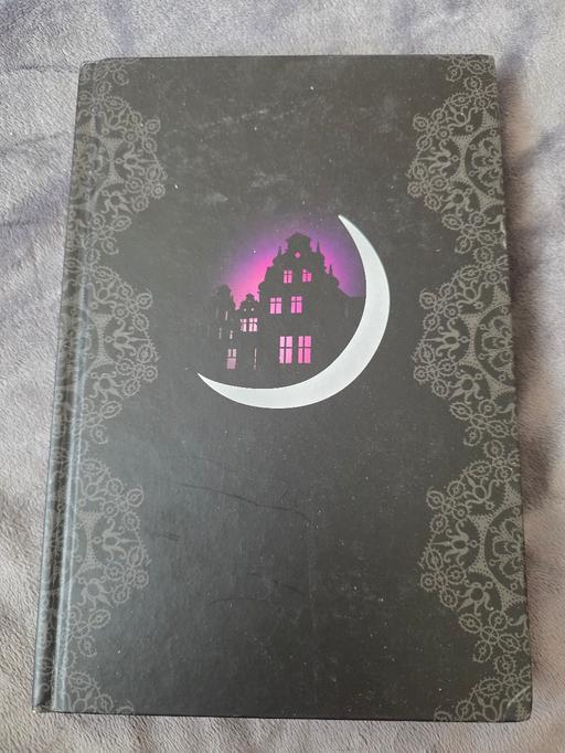 Buy & Sell Pensnett Dudley - Photos for THE FLEDGLING HANDBOOK