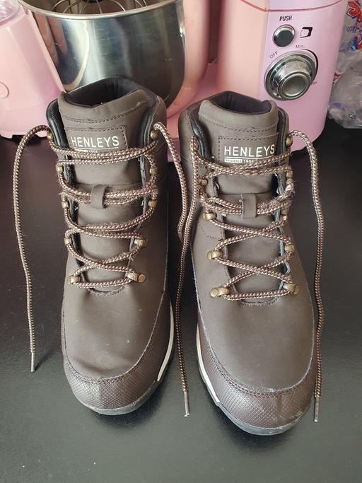 Buy & Sell Upper Gornal Dudley - Photos for men's brown boots henleys