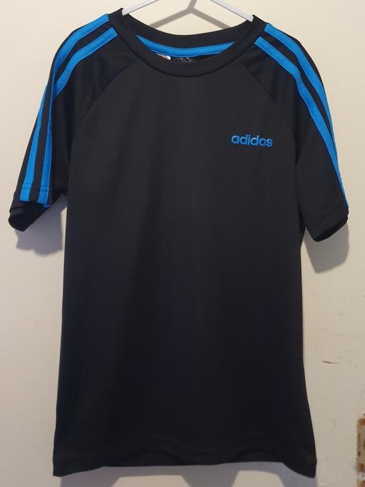 Buy & Sell Kings Heath Birmingham - Photos for Boy's Adidas T-Shirt 9-10 Year's