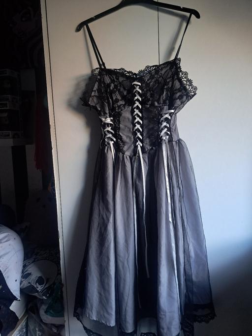 Buy & Sell Lower Gornal Dudley - Photos for Black and white laced dress