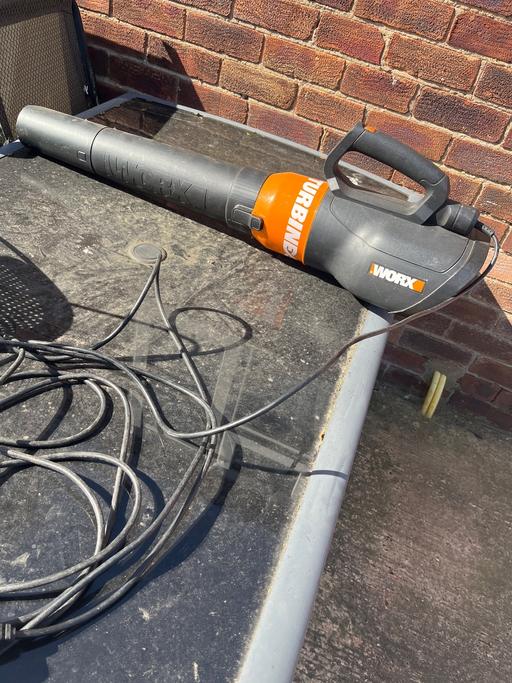 Buy & Sell Conisbrough Doncaster - Photos for Temperamental leaf blower FREE