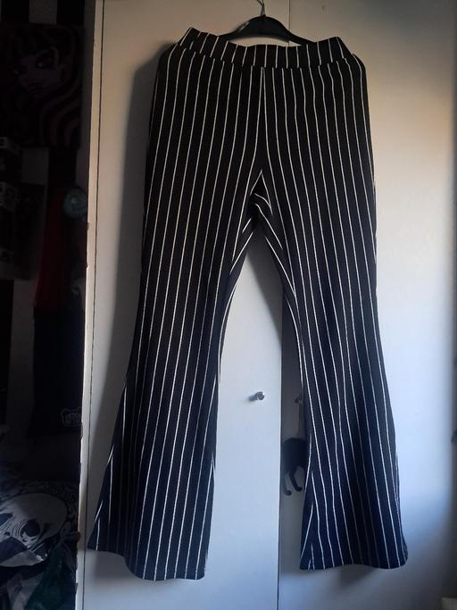 Buy & Sell Upper Gornal Dudley - Photos for White striped leggings