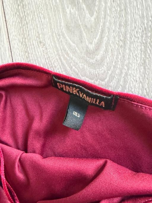 Buy & Sell Blythswood Hill Glasgow - Photos for 🔥red velvet off the shoulder top🔥