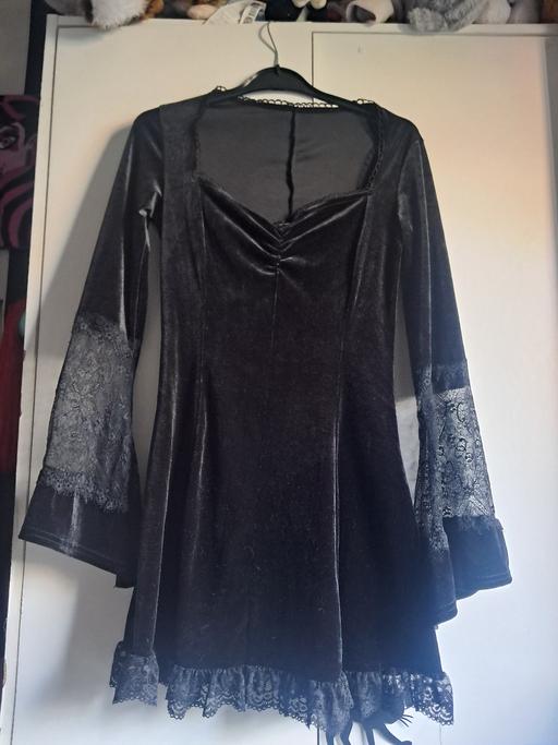 Buy & Sell Upper Gornal Dudley - Photos for Black velvet dress