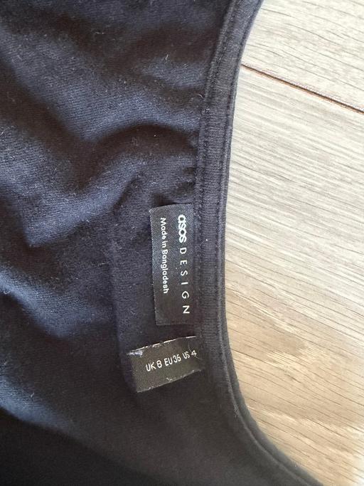 Buy & Sell Glasgow City Centre Glasgow - Photos for 🔥BLACK LONG SLEEVED TOP🔥