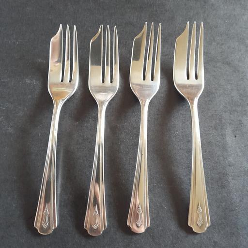 Buy & Sell Bamber Bridge South Ribble - Photos for SILVER PLATED GEORGE VI CORONATION CAKE FORKS