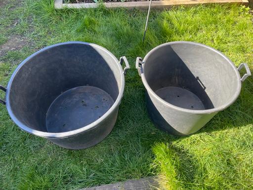 Buy & Sell Pyrford Woking - Photos for Plant/tree tubs, plant pots