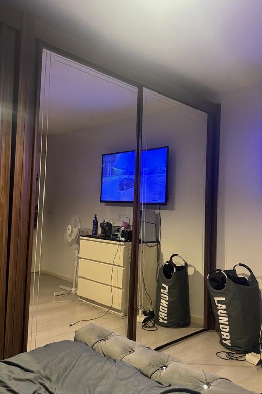 Buy & Sell London Luton Airport Luton - Photos for Wardrobe x2