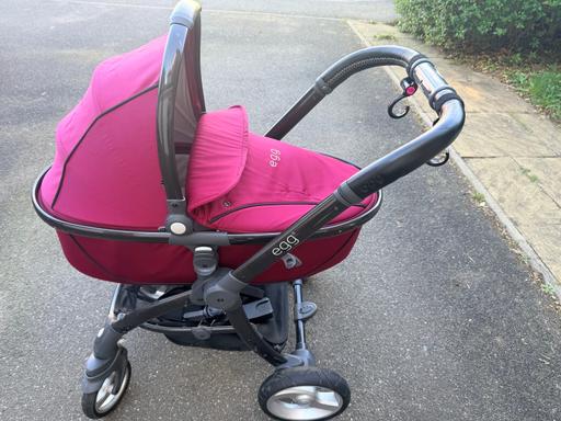 Buy & Sell Epsom and Ewell Surrey - Photos for EGG travel system - complete bundle