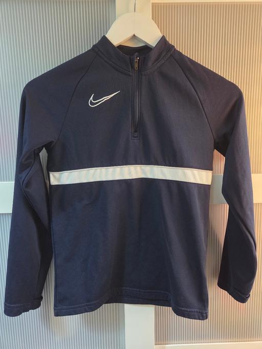 Buy & Sell Weston Point Halton - Photos for 128-137cm NIKE navy quarter zip top