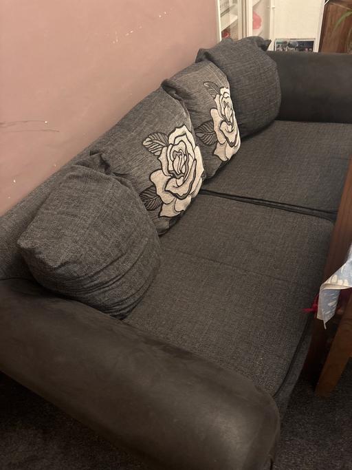 Buy & Sell Scarborough North Yorkshire - Photos for Three seater sofa (collection only)