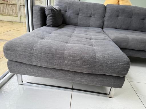 Buy & Sell Watford Town Centre Watford - Photos for Dwell Left Hand Facing 4 Seater Chaise Sofa