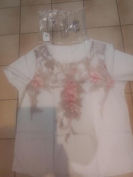 Buy & Sell Streetly Walsall - Photos for BRAND NEW IN PACKAGING LADIES TOP