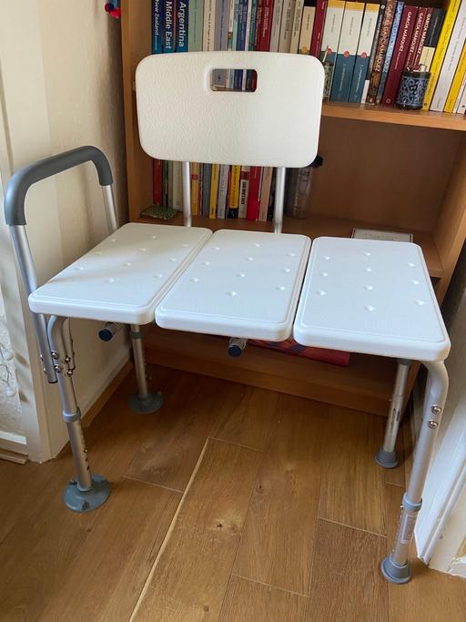 Buy & Sell Balham South West London - Photos for Bath bench - new