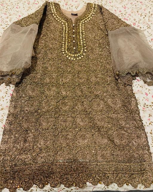 Buy & Sell Gomersal Kirklees - Photos for Three piece gold suit