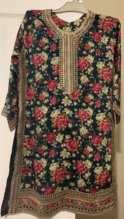 Buy & Sell Gomersal Kirklees - Photos for Three piece suit