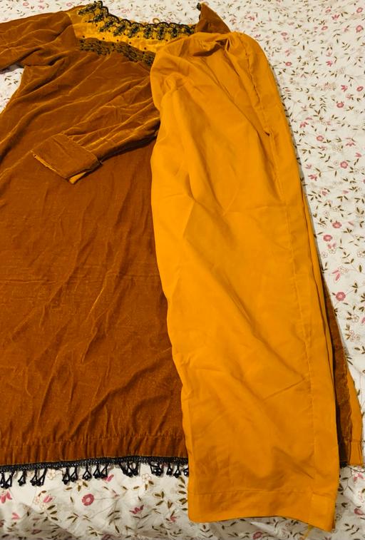 Buy & Sell Gomersal Kirklees - Photos for Three piece velvet suit