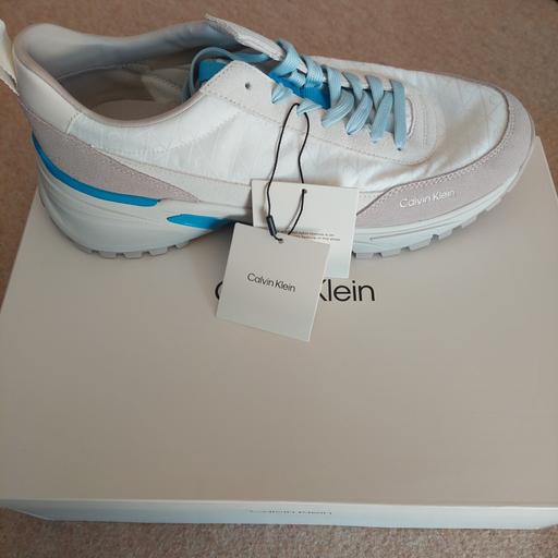 Buy & Sell Feltham Hounslow - Photos for Trainers