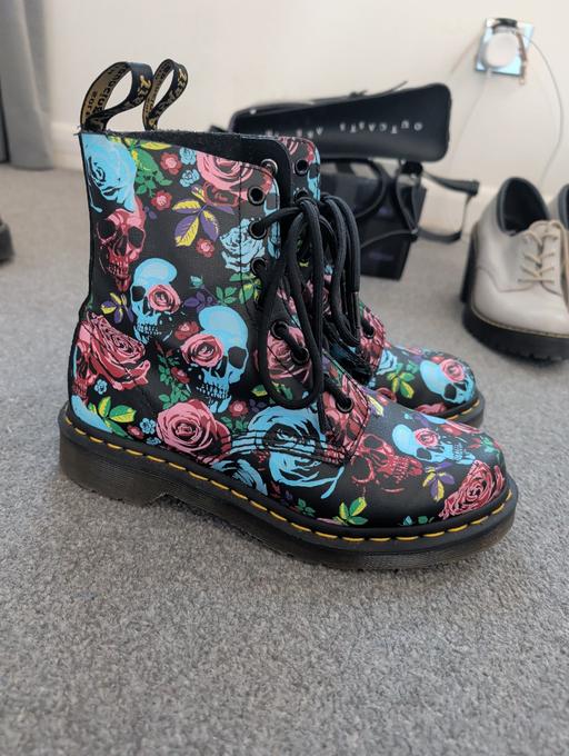 Buy & Sell Woburn Road Industrial Estate Bedford - Photos for Dr.Martens Skull 1940s ☠️