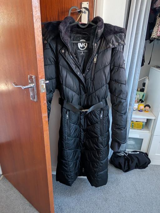 Buy & Sell Woburn Road Industrial Estate Bedford - Photos for Michael Kors long winter coat. Size S