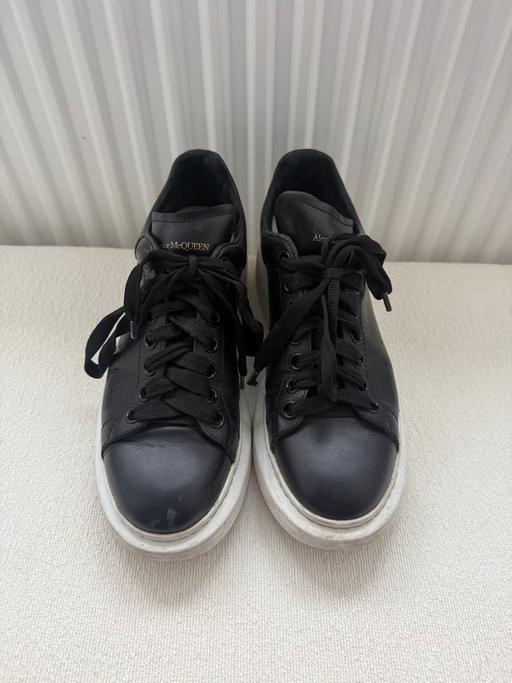 Buy & Sell Doncaster City Centre Doncaster - Photos for Alexander McQueen Oversized Trainers