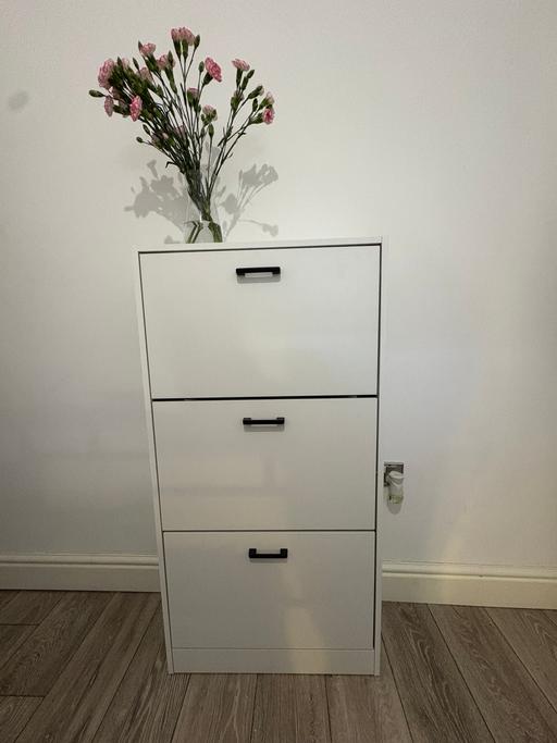 Buy & Sell Forest Gate East London - Photos for Shoe Cabinet with 3 Drawers