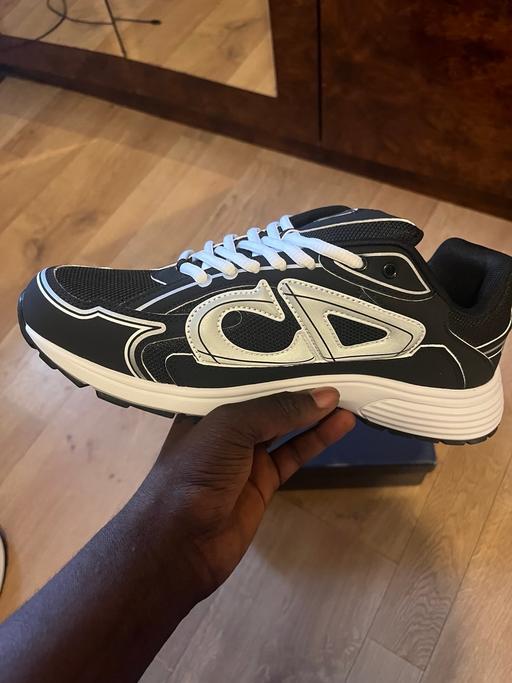 Buy & Sell East Dulwich South East London - Photos for B30 Size 9