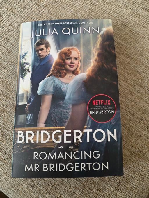 Buy & Sell Pensnett Dudley - Photos for BRIDGERTON PAPERBACK BOOK