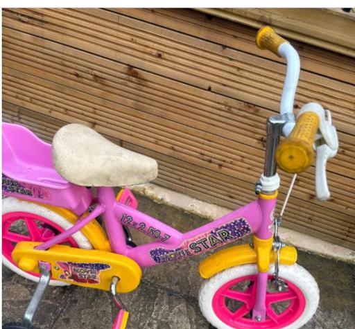 Buy & Sell Harrow North West London - Photos for Movie Star Kids Bicycle with Stabilisers 2+