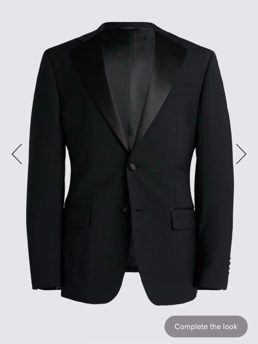 Buy & Sell Greenford Ealing - Photos for Tailored Fit Black Notch Lapel Tuxedo - New