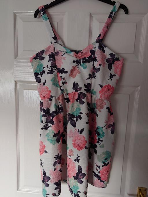 Buy & Sell Loughborough Charnwood - Photos for Women's floral dress size 16
