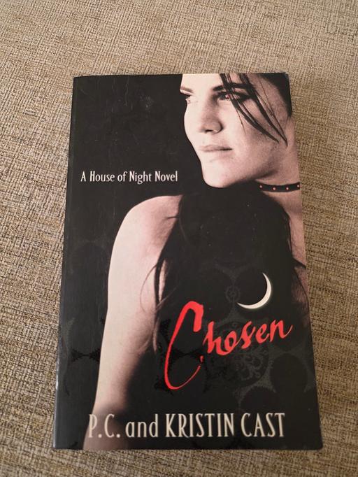 Buy & Sell Pensnett Dudley - Photos for CHOSEN PAPERBACK BOOK