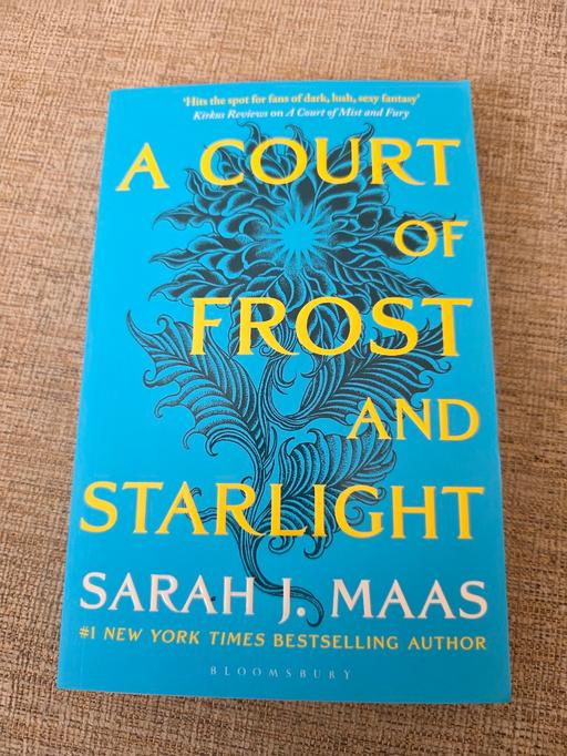 Buy & Sell Pensnett Dudley - Photos for A COURT OF FROST AND STARLIGHT BOOK
