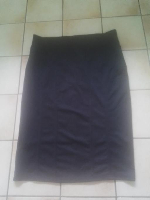 Buy & Sell Streetly Walsall - Photos for NEW LADIES BLACK SLIP ON SKIRT