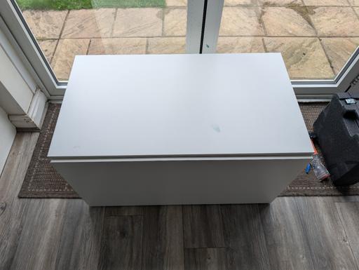 Buy & Sell Buckland End Birmingham - Photos for Bench with pull out storage box