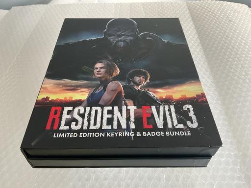 Buy & Sell - Photos for Res. Evil 3 Ltd Edi.Keyring,Badge Bundle:Rare