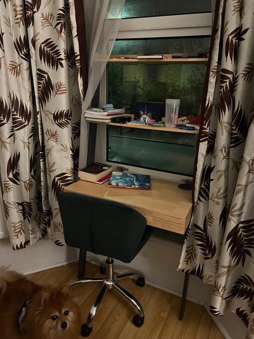 Buy & Sell Stockwell South West London - Photos for Ladder desk - futon - rubber wood and pine