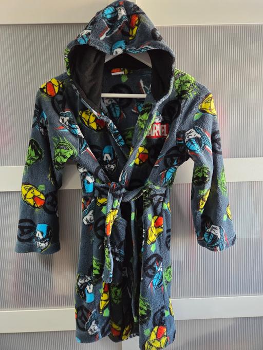 Buy & Sell Weston Point Halton - Photos for Age 8-9 MATALAN Marvel dressing gown
