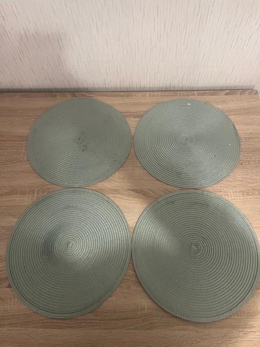 Buy & Sell Longsight Manchester - Photos for Dining table plate mat