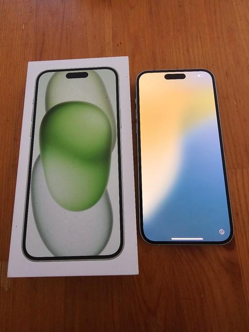 Buy & Sell Wall Meadow Worcester - Photos for Iphone 15 plus 128gb boxed