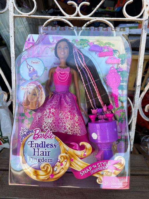 Buy & Sell Sapley Huntingdonshire - Photos for BRAND NEW BARBIE DOLL