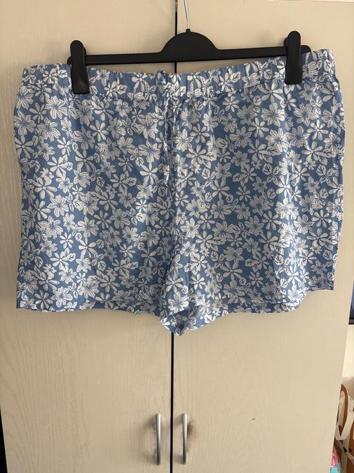 Buy & Sell Woodsetton Dudley - Photos for Ladies shorts